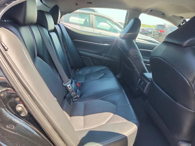 2024 TOYOTA CAMRY XLE 10