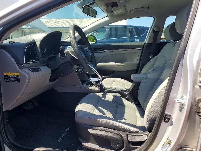 2017 HYUNDAI ELANTRA SE 7