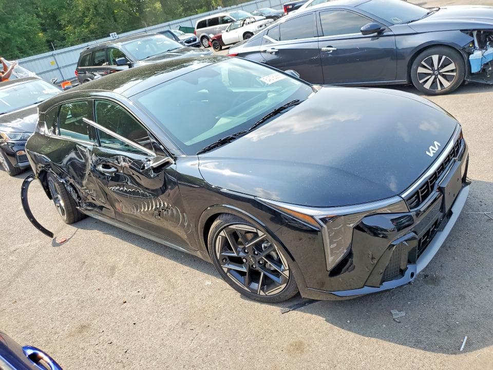 2026 KIA K4 GT LINE 4