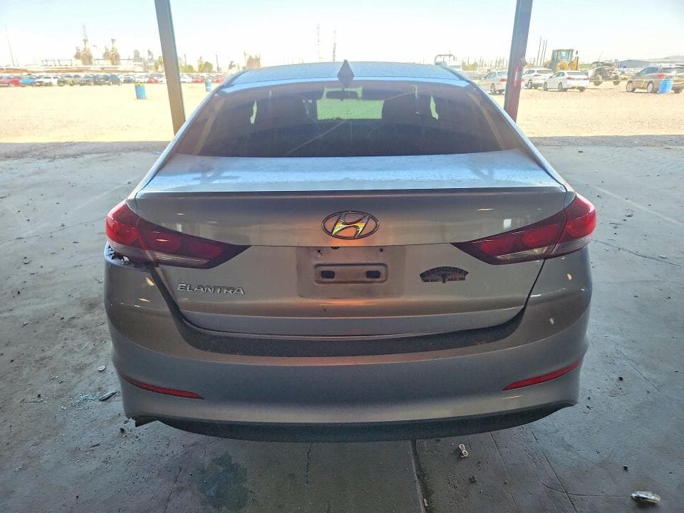 2017 HYUNDAI ELANTRA SE 6