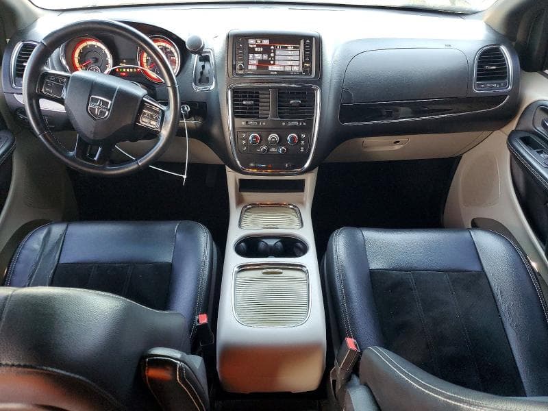 2017 DODGE GRAND CARAVAN SXT 8
