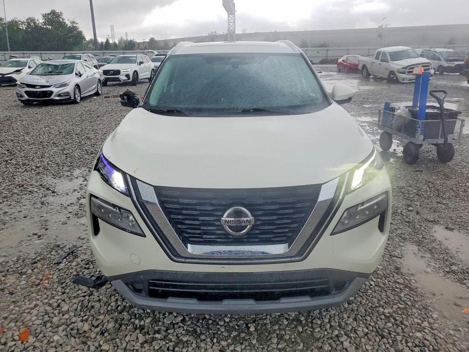 2021 NISSAN ROGUE SV 5