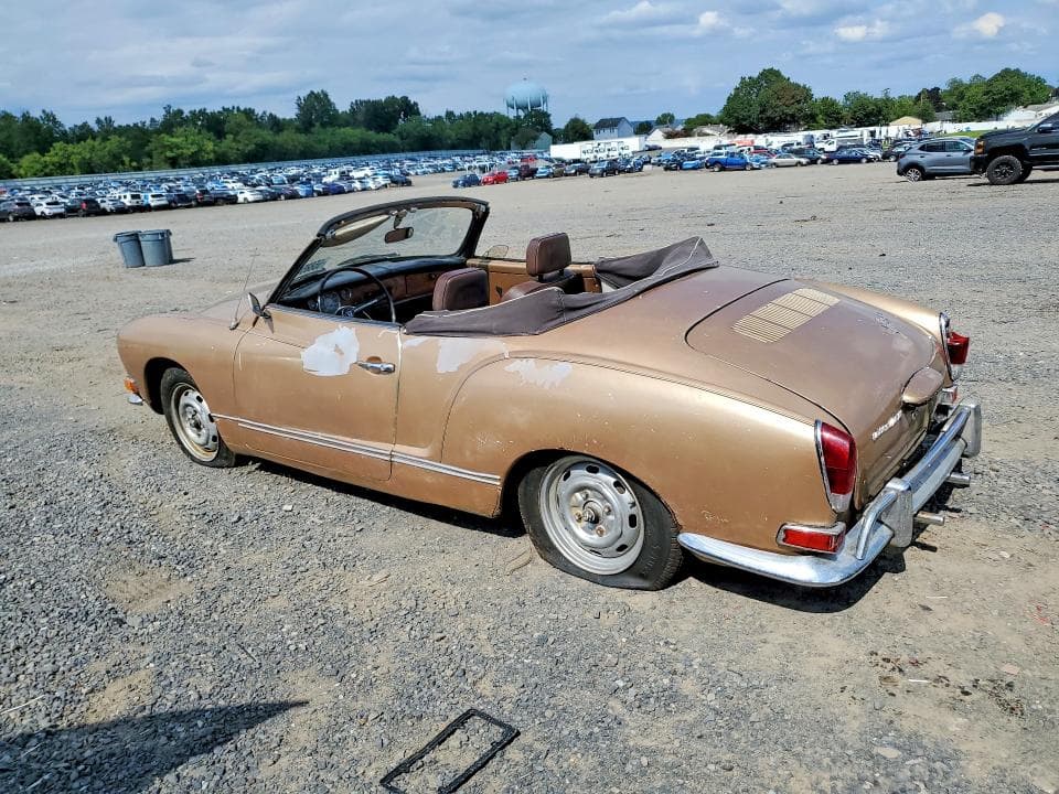 1971 VOLKSWAGEN KARMANNGHI 2