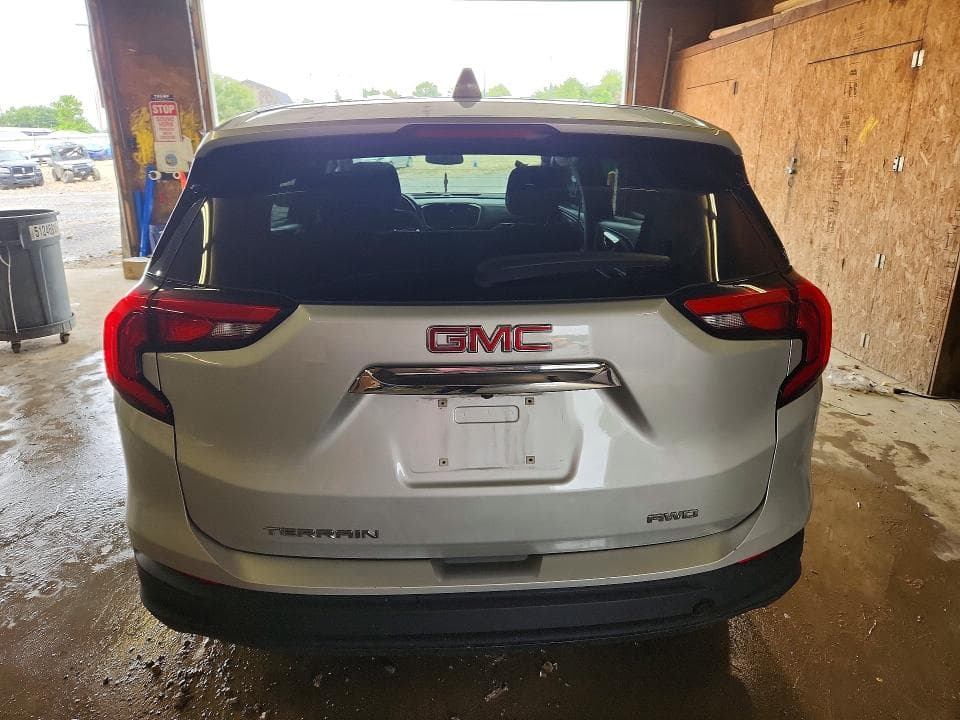 2020 GMC TERRAIN SLE 6