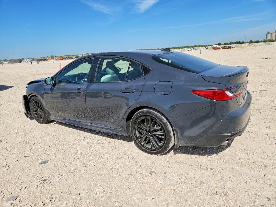 2025 TOYOTA CAMRY SE 2