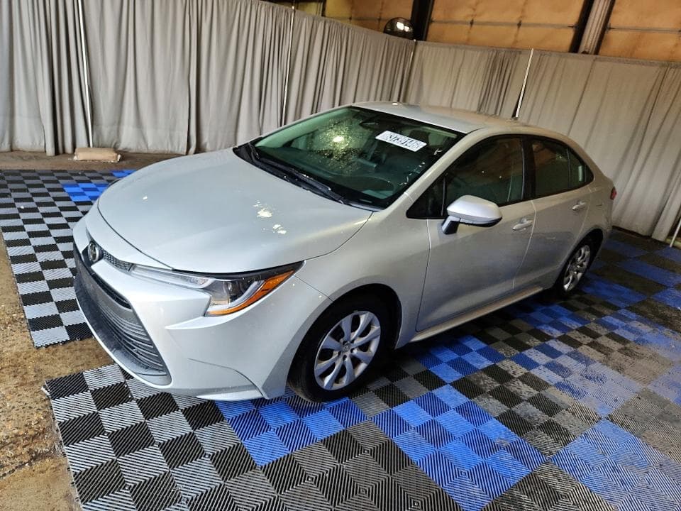 2025 TOYOTA COROLLA LE - 1