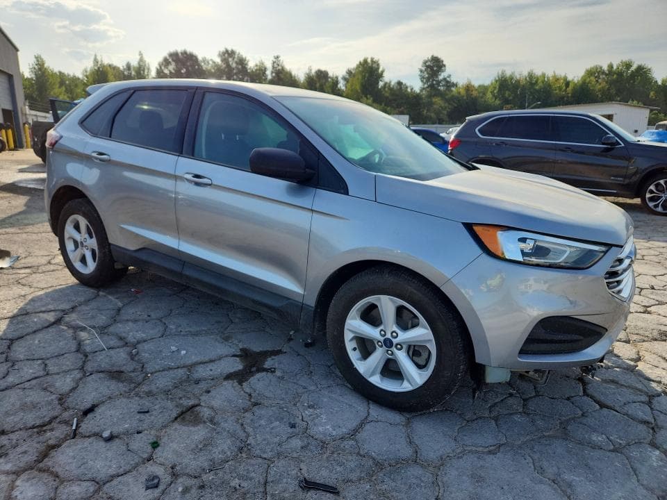 2021 FORD EDGE SE 4