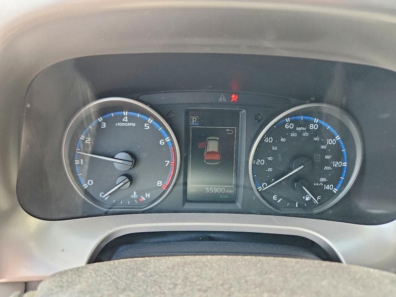 2018 TOYOTA RAV4 XLE 9
