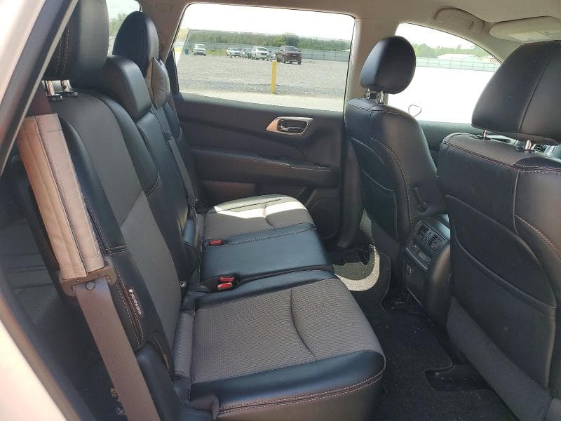 2019 NISSAN PATHFINDER SV 10