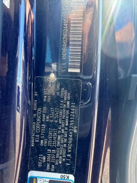 2022 KIA CARNIVAL LX 10