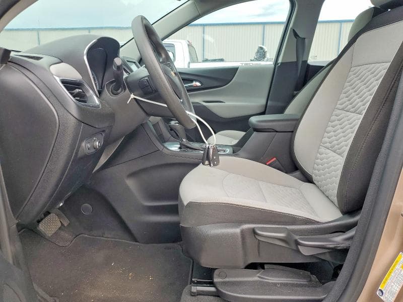 2018 CHEVROLET EQUINOX LS 7