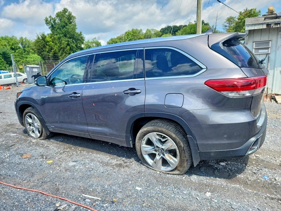 2018 TOYOTA HIGHLANDER HYBRID LIMITED 2