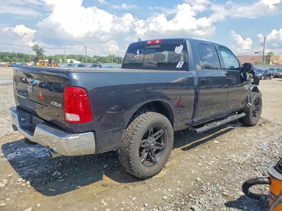 2019 RAM 1500 CLASSIC SLT 3