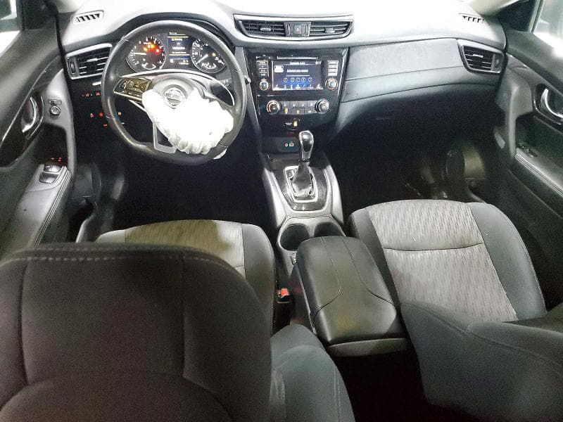 2019 NISSAN ROGUE S 8