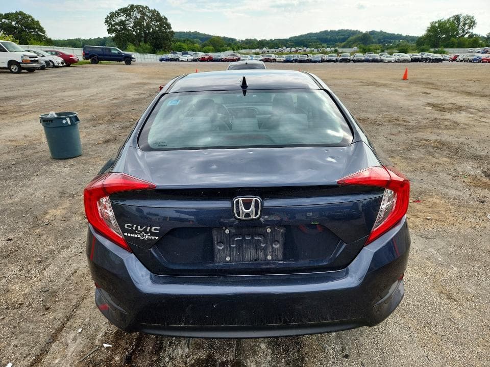 2018 HONDA CIVIC EX 6
