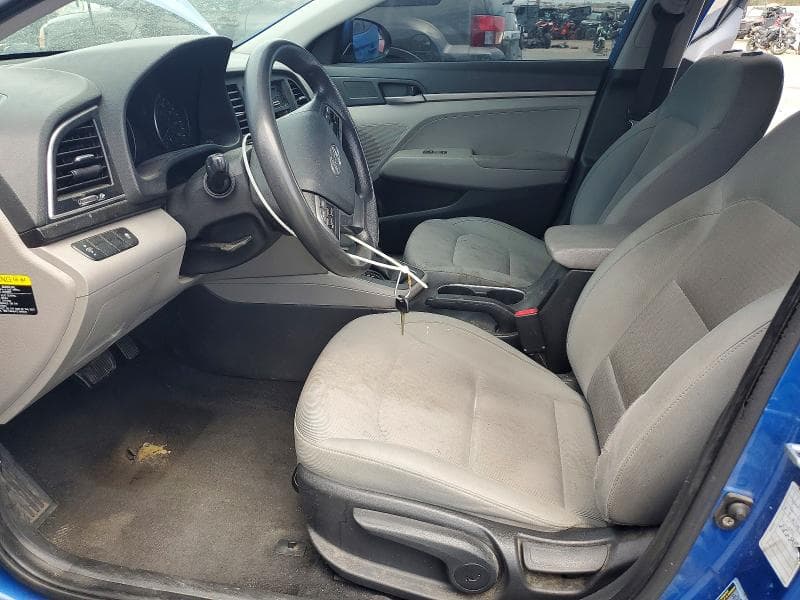 2017 HYUNDAI ELANTRA SE 7