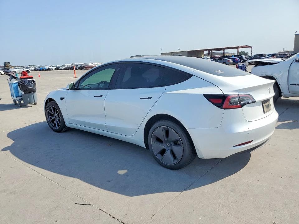 2023 TESLA MODEL 3 2