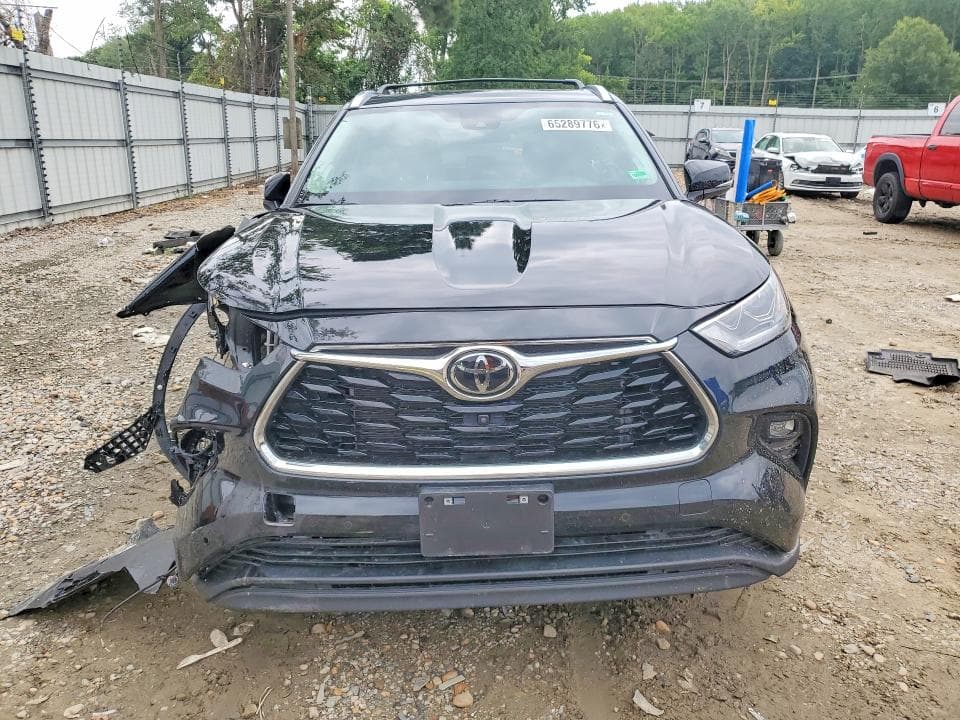 2026 TOYOTA HIGHLANDER LIMITED 5