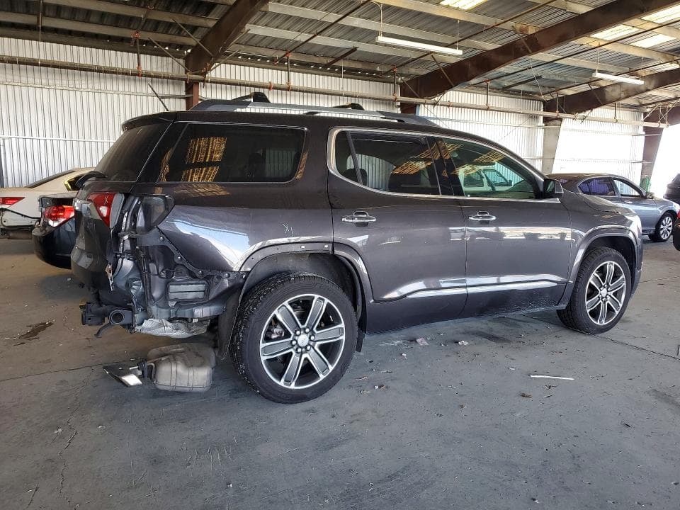 2018 GMC ACADIA DENALI 3