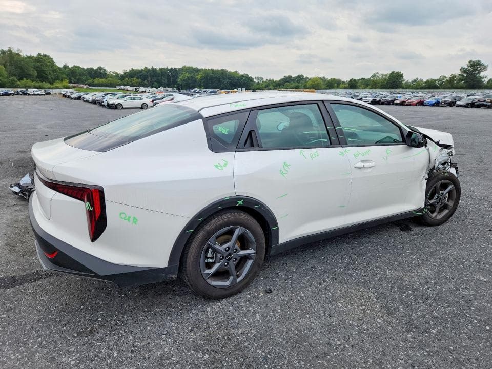 2025 KIA K4 LXS 3