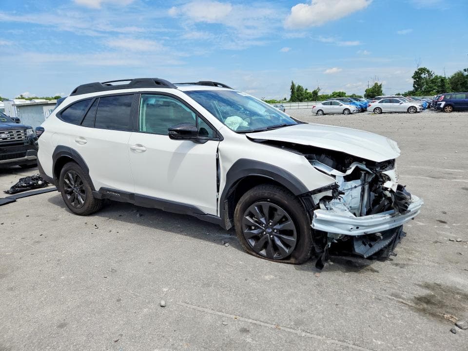 2025 SUBARU OUTBACK ONYX EDITION 4