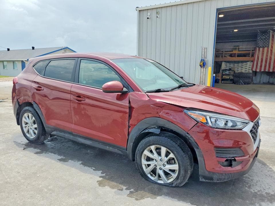 2020 HYUNDAI TUCSON SE 4