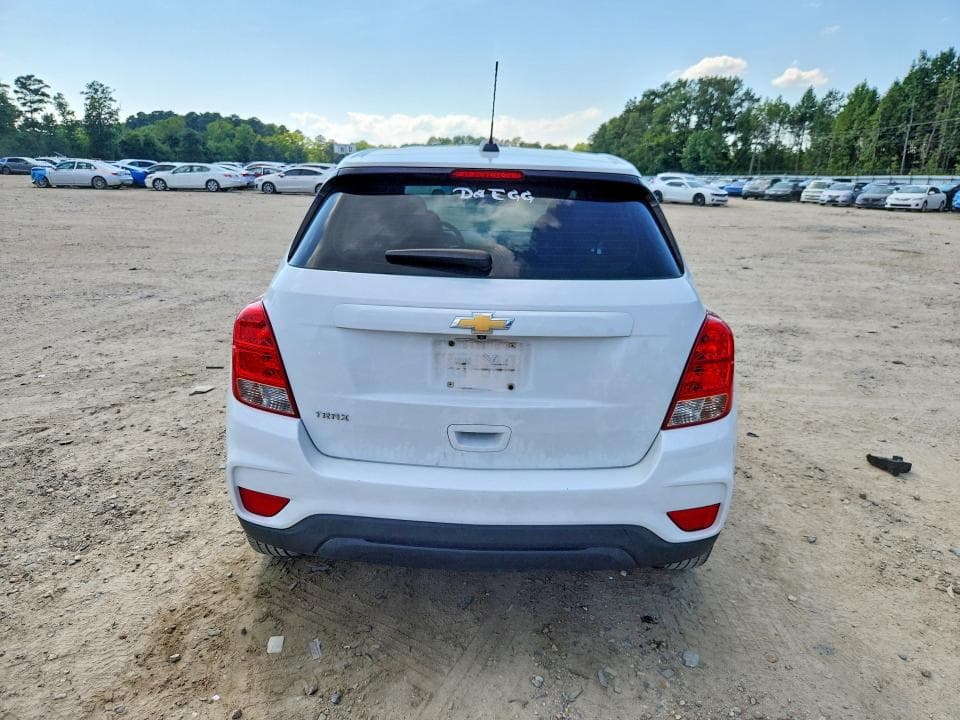 2017 CHEVROLET TRAX LS 6