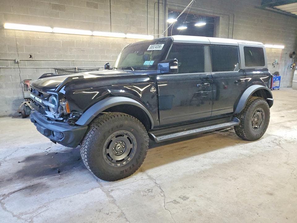 2025 FORD BRONCO OUTER BANKS - 1