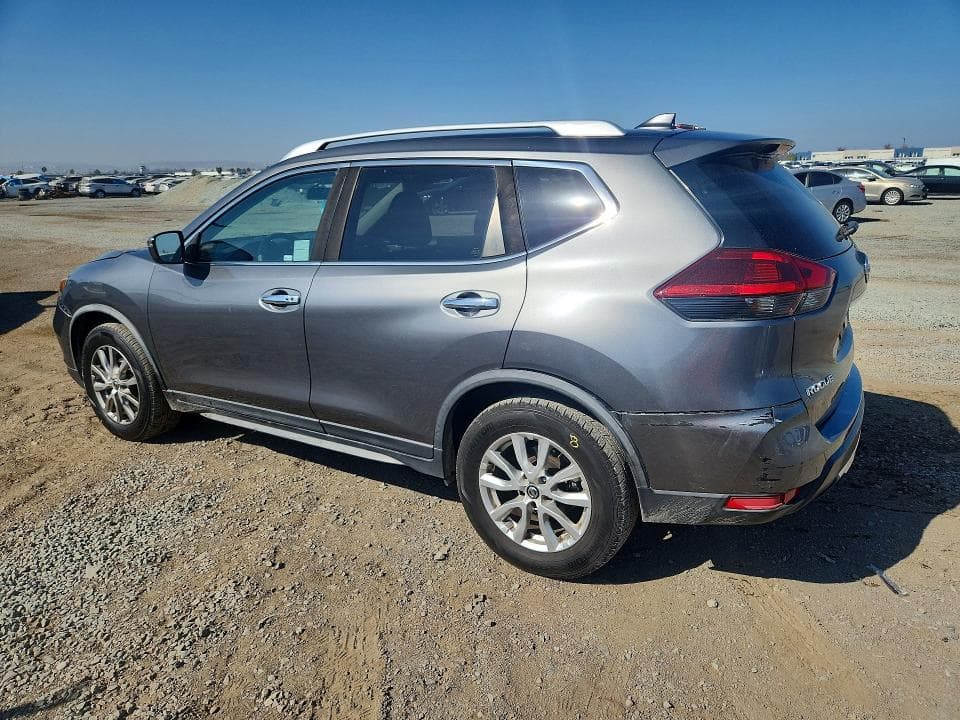 2018 NISSAN ROGUE SV 2
