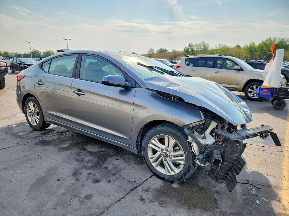 2019 HYUNDAI ELANTRA VALUE EDITION 4