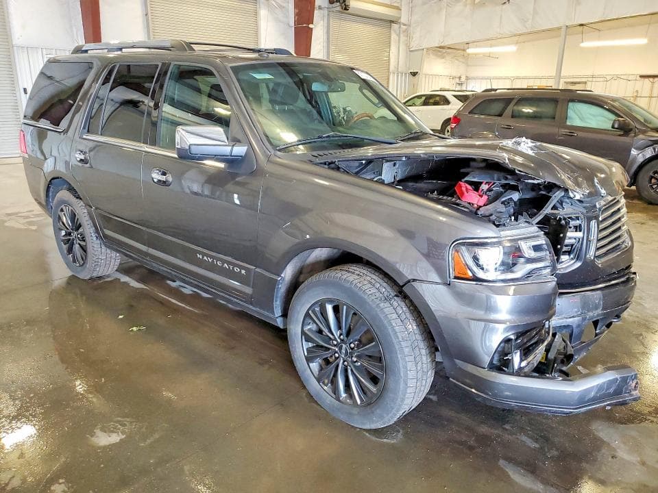 2017 LINCOLN NAVIGATOR SELECT 4