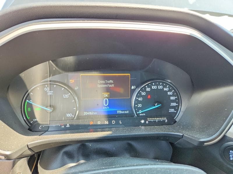 2021 FORD ESCAPE SE 9