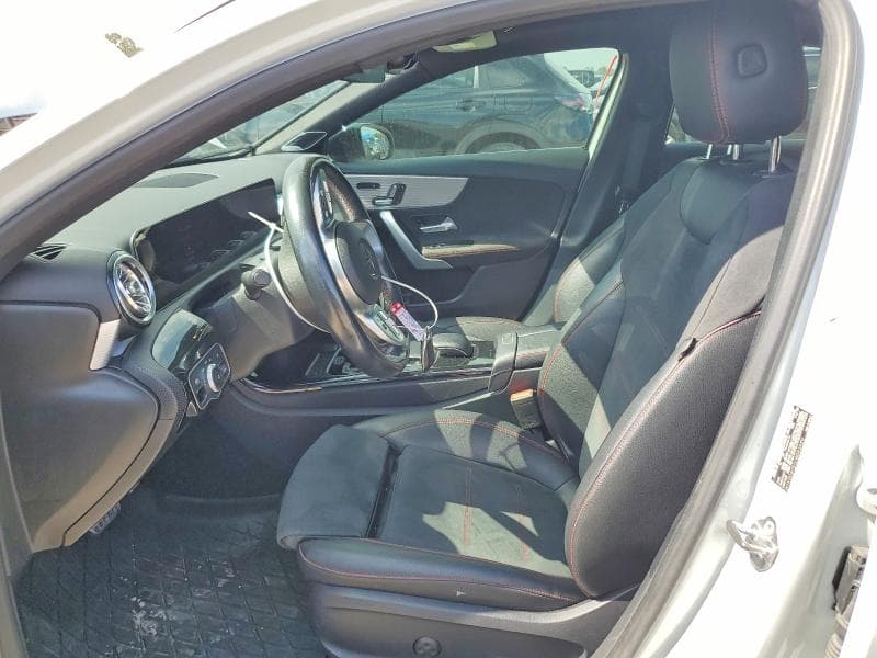2020 MERCEDES-BENZ A 220 4MATIC 7
