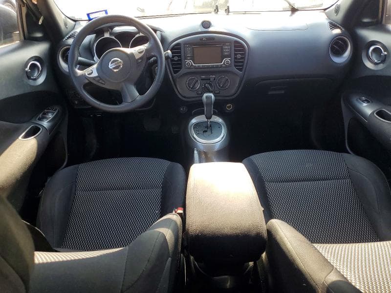 2017 NISSAN JUKE S 8