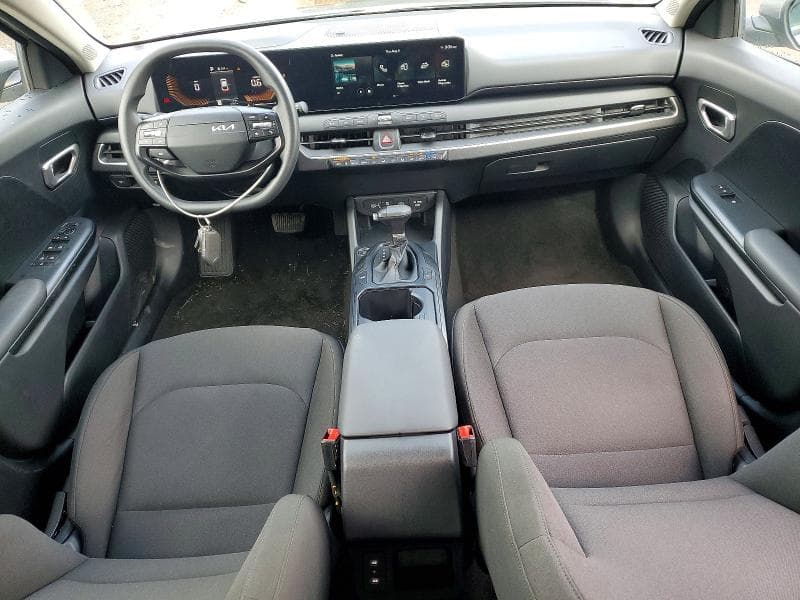 2026 KIA K4 LXS 8