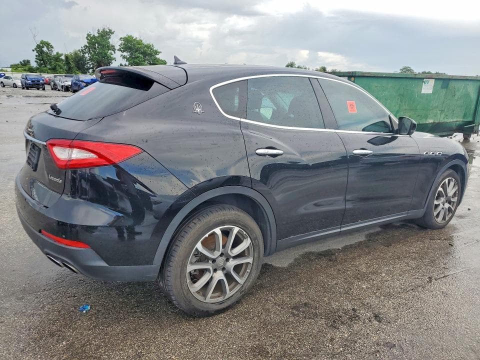 2017 MASERATI LEVANTE 3