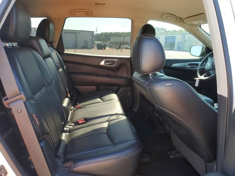 2019 NISSAN PATHFINDER SL 11