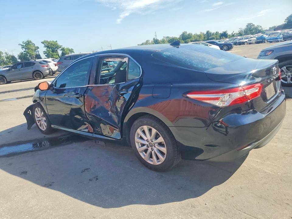 2020 TOYOTA CAMRY LE 2