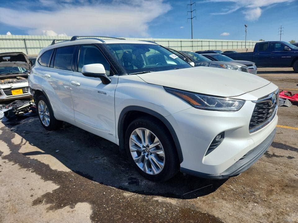 2020 TOYOTA HIGHLANDER HYBRID LIMITED 4