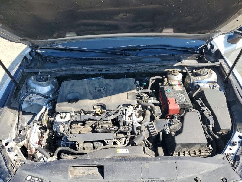 2019 TOYOTA CAMRY SE 11