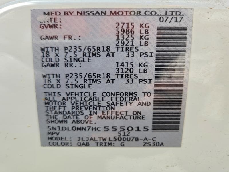 2017 INFINITI QX60 BASE 13
