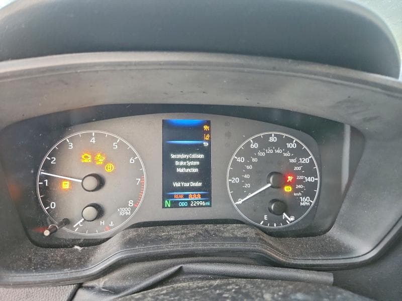 2025 TOYOTA COROLLA LE 9