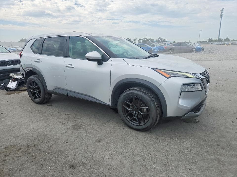 2023 NISSAN ROGUE SV 4