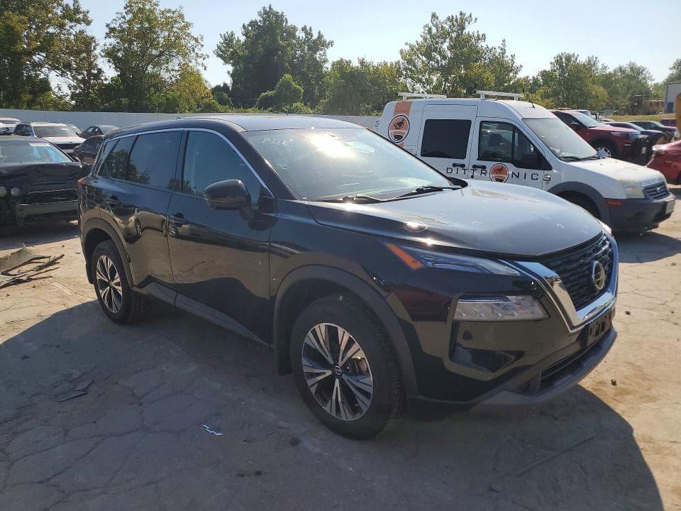 2021 NISSAN ROGUE SV 4