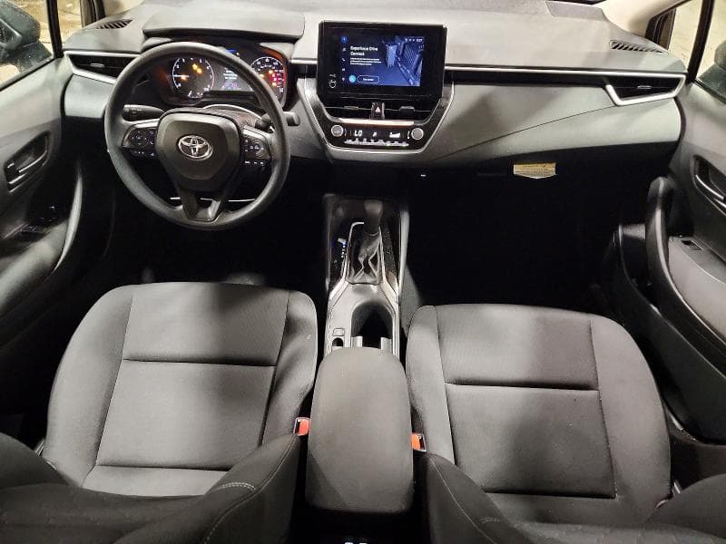2025 TOYOTA COROLLA LE 8