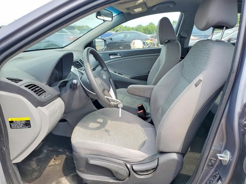 2017 HYUNDAI ACCENT SE 7