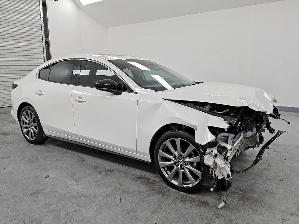 2020 MAZDA 3 PREMIUM 4