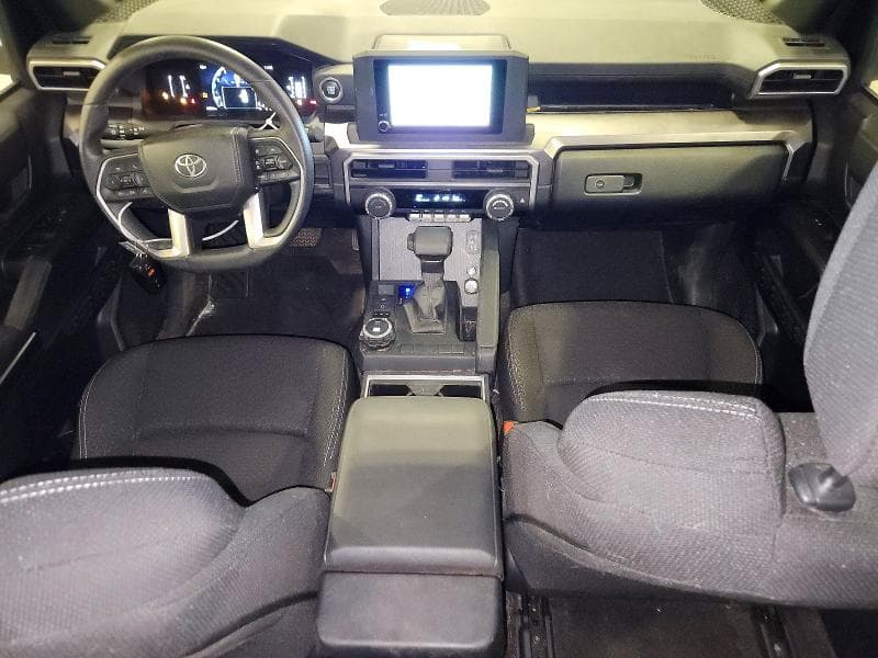 2025 TOYOTA 4RUNNER SR5 8