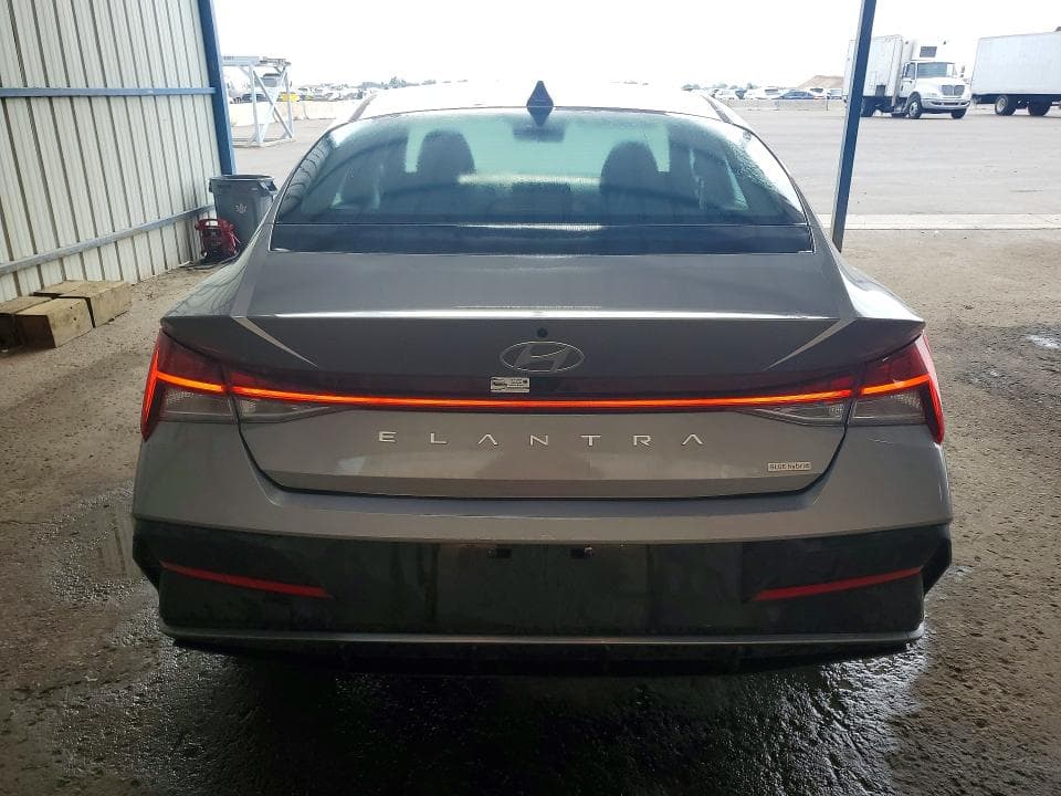 2026 HYUNDAI ELANTRA HYBRID BLUE 6