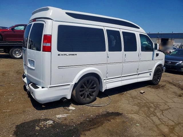 2022 CHEVROLET EXPRESS G2500 3